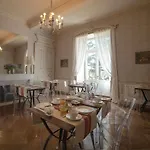 Chateau De Lassalle 3*