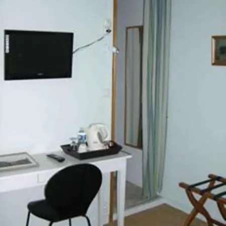 Bed and breakfast Chateau De Lassalle 3*