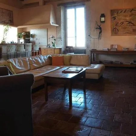 Chateau De Lassalle