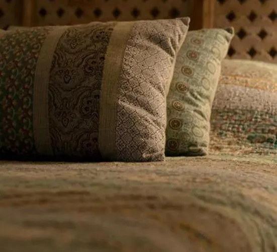 Chateau De Lassalle Bed & Breakfast 3*