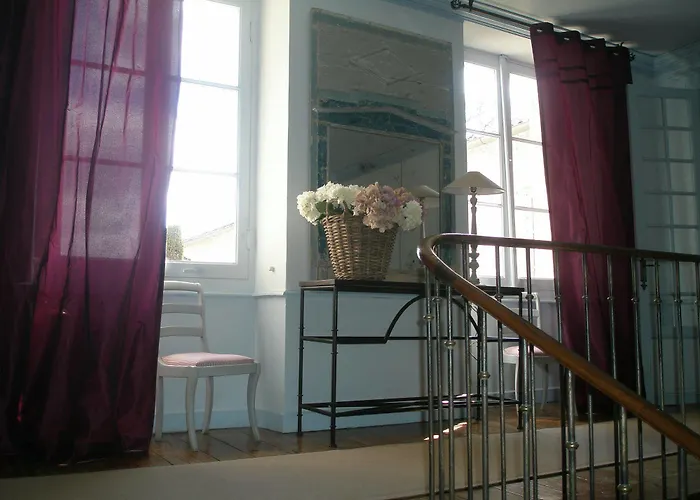 Bed & Breakfast Chateau De Lassalle