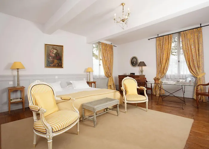 Chateau De Lassalle Laplume