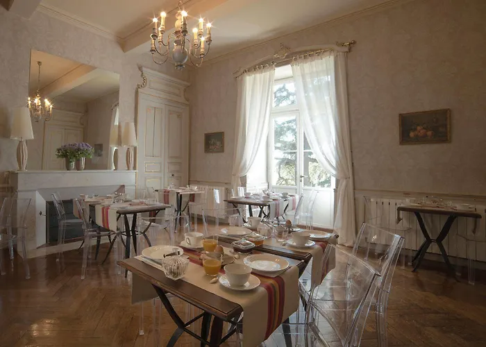 Chateau De Lassalle 3*