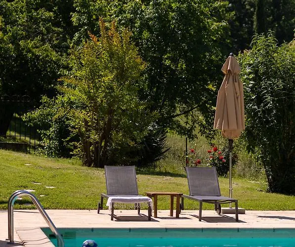 Chateau De Lassalle 3*